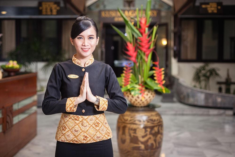 Hotel Montana Dua Malang Exterior foto