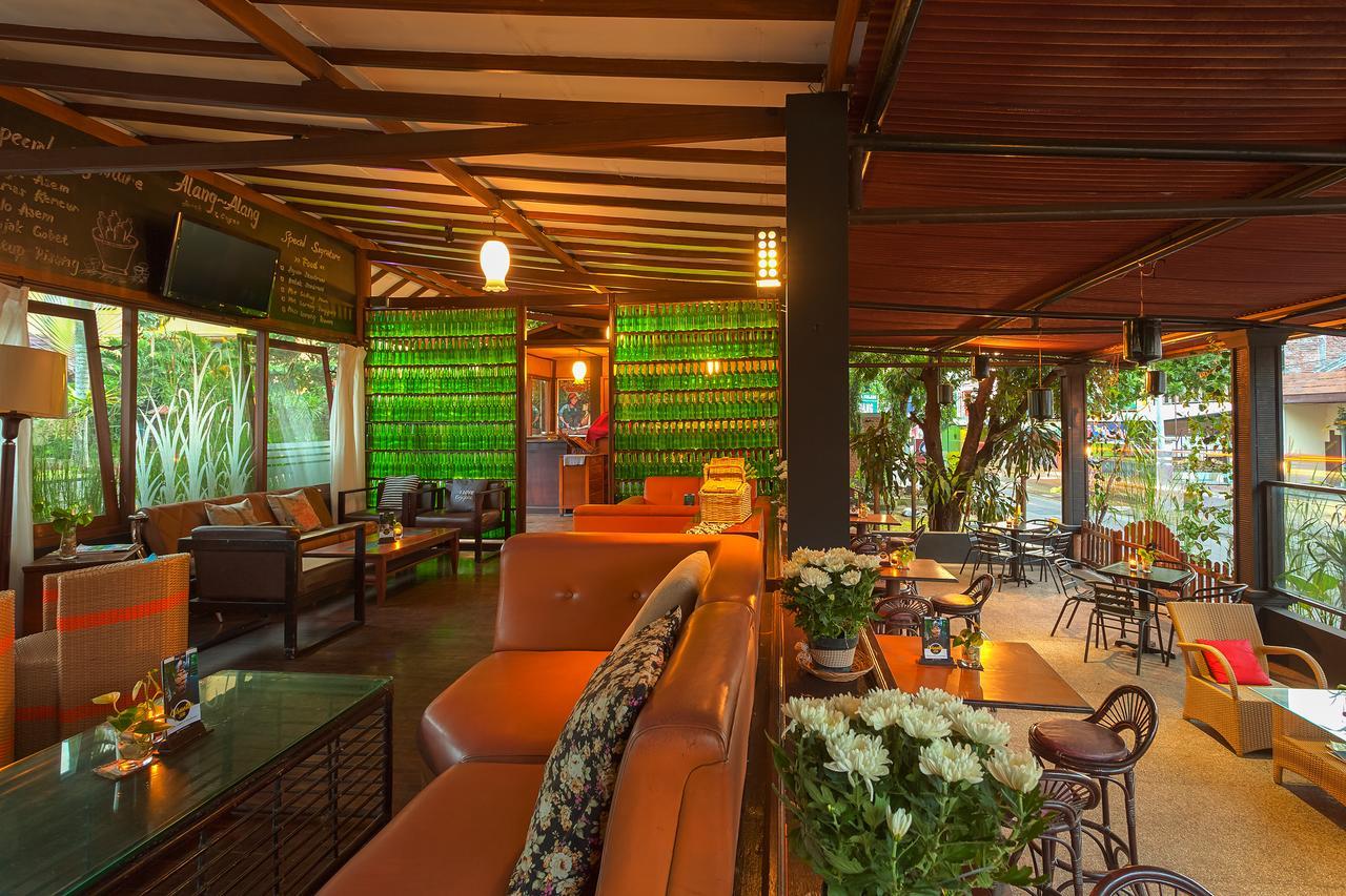 Hotel Montana Dua Malang Exterior foto