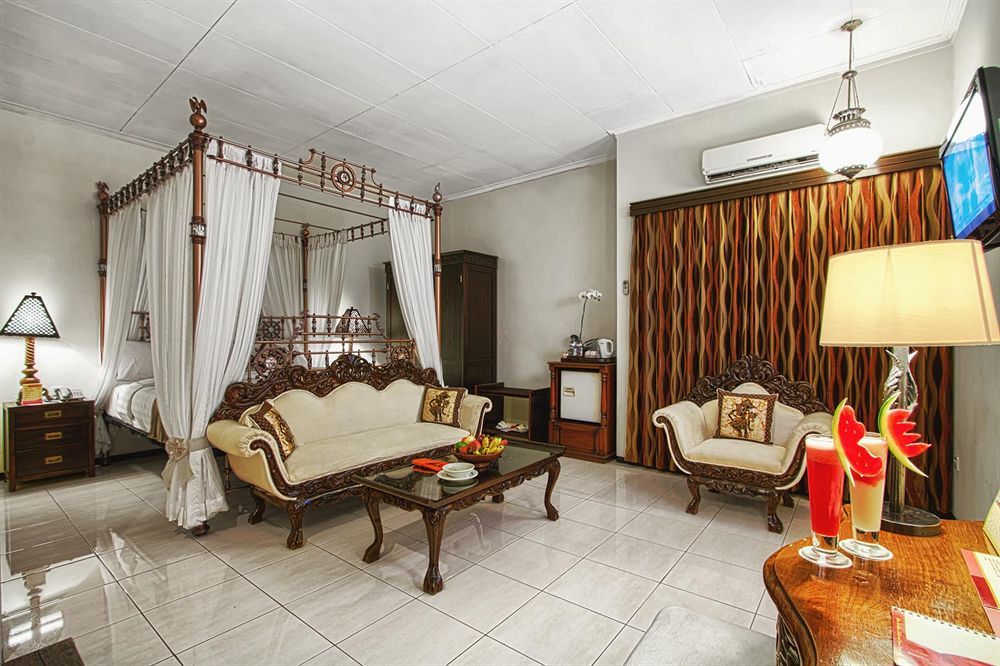 Hotel Montana Dua Malang Exterior foto